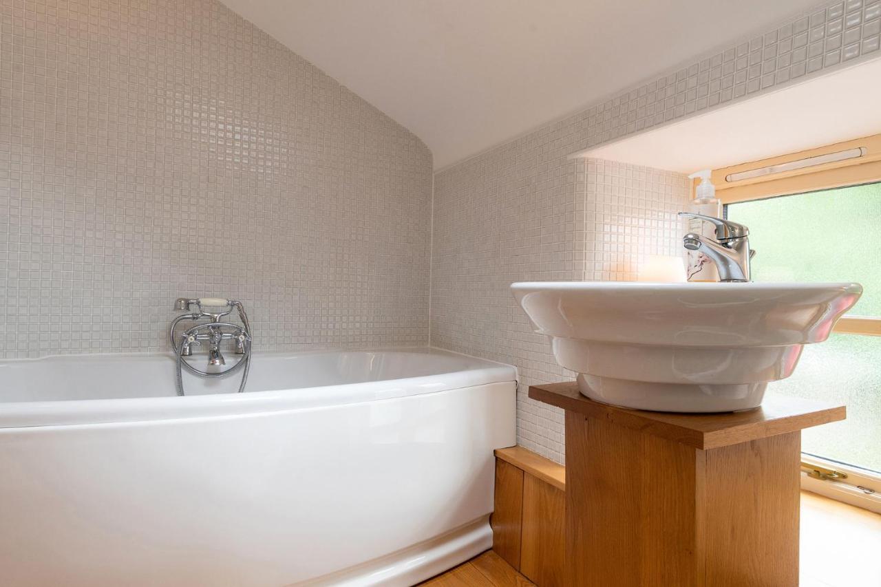 Finest Retreats - The Cottage - Luxury 1 Bed Cottage Rhydymwyn Luaran gambar